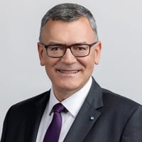 Herrmann_Florian_2025_800x800